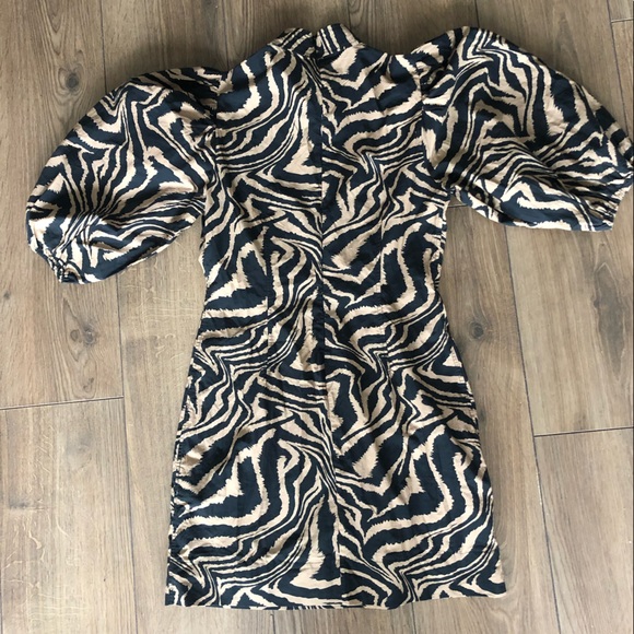 GANNI mockneck minidress, coffee swirl pattern, fits US XS/S - Picture 2 of 4